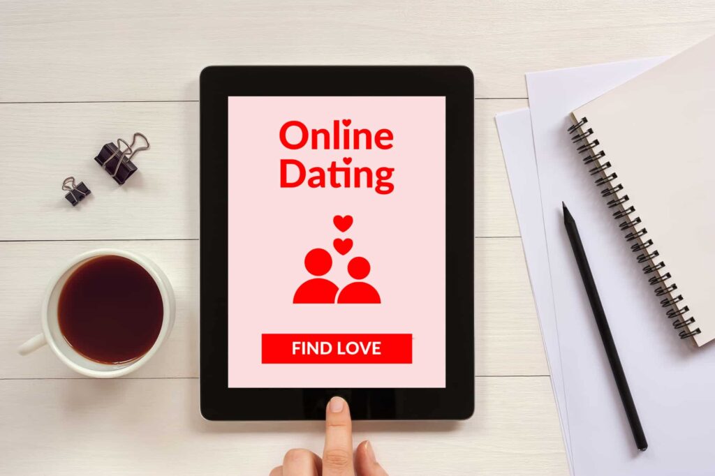 How to Avoid the Dating.com Scam