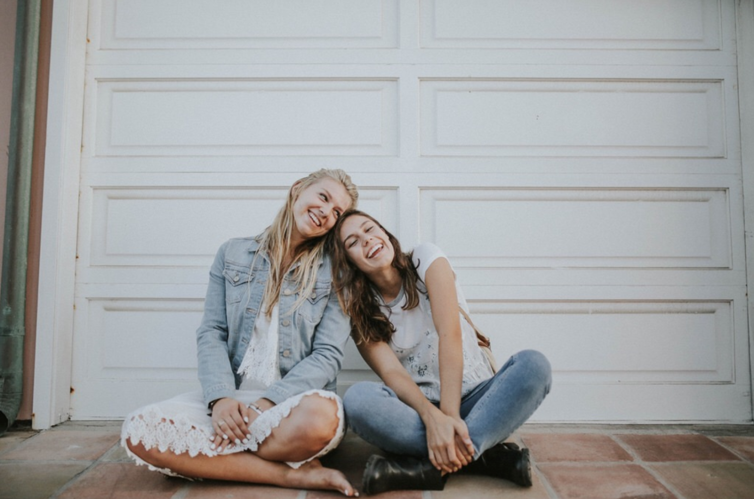 Deepening Emotional Intimacy in Friendship: The Path, Science, and Best Practices
