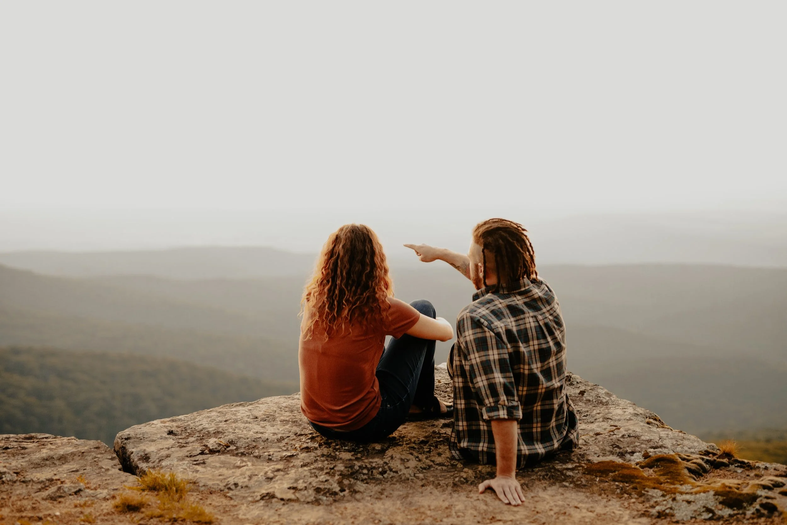 Intimate Friendship Boundaries: Navigating the Fine Line Between Closeness and Romance